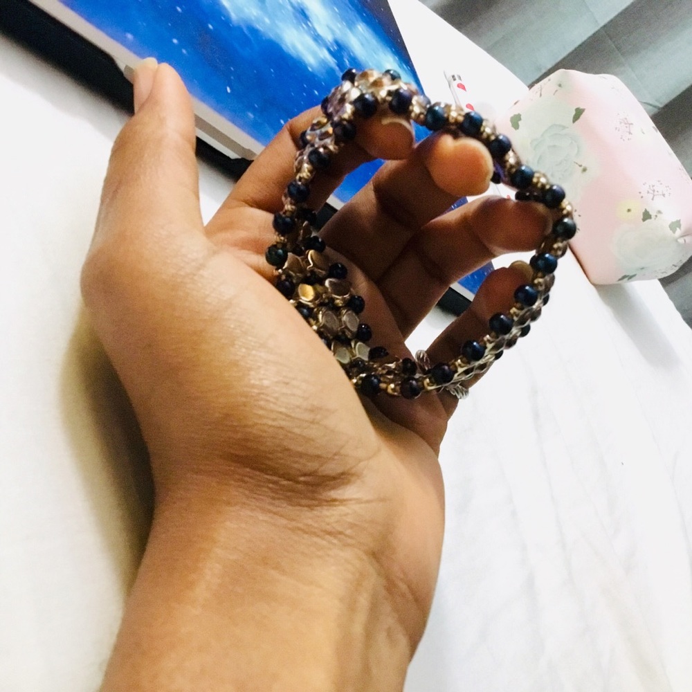 Beaded bracelet - Picture 2 of 4